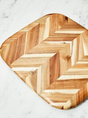 Crate & Barrel Madeira Medium Herringbone Acacia brown Wood Cutting Board
